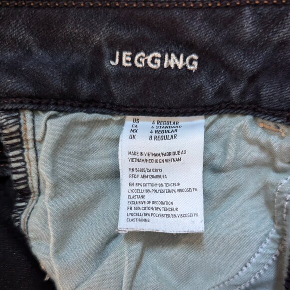 American Eagle Jeans - Picture 2 of 4